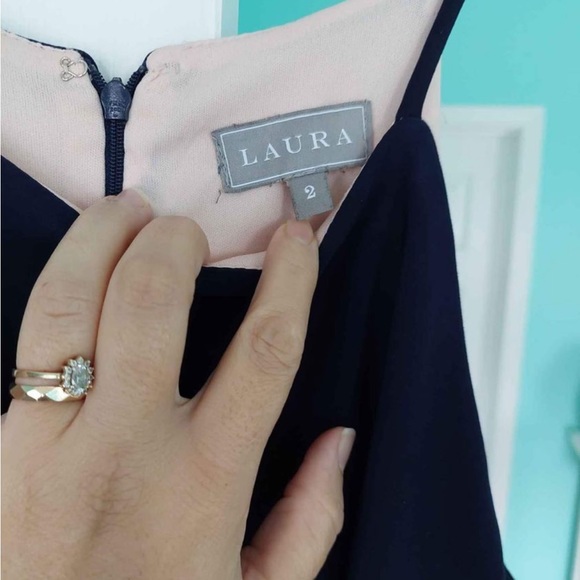 Dress - Picture 1 of 4